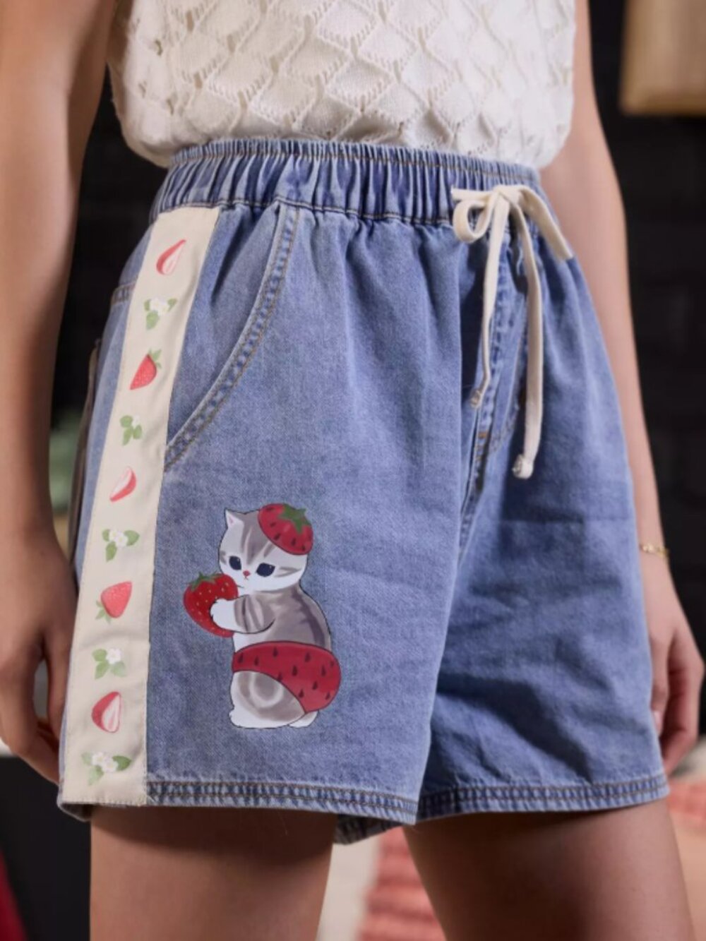 NWT Mofusand Strawberry Mom Jean Shorts